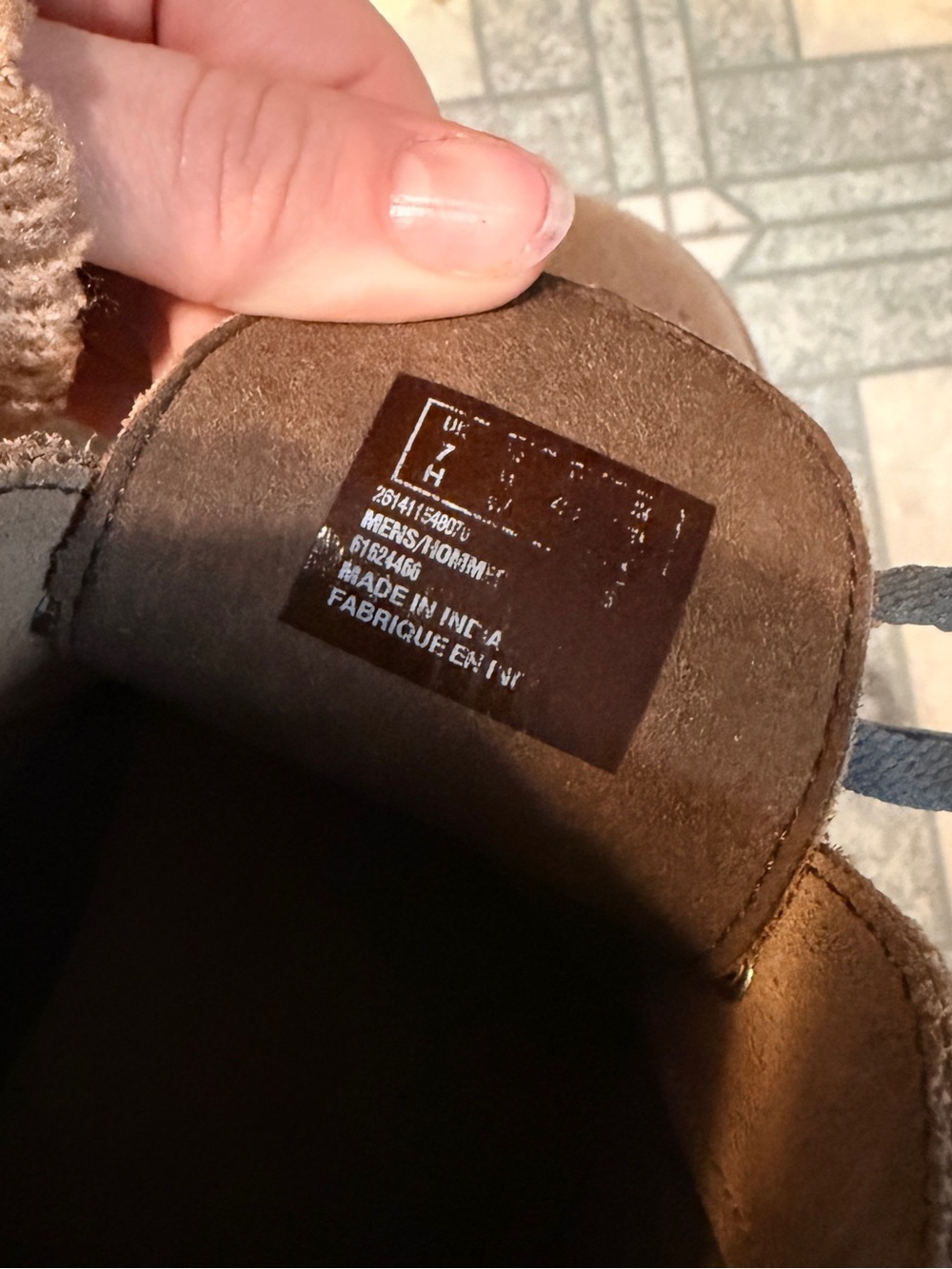 Clark’s classic suede desert boot. US Men’s 8 - Picture 6 of 8